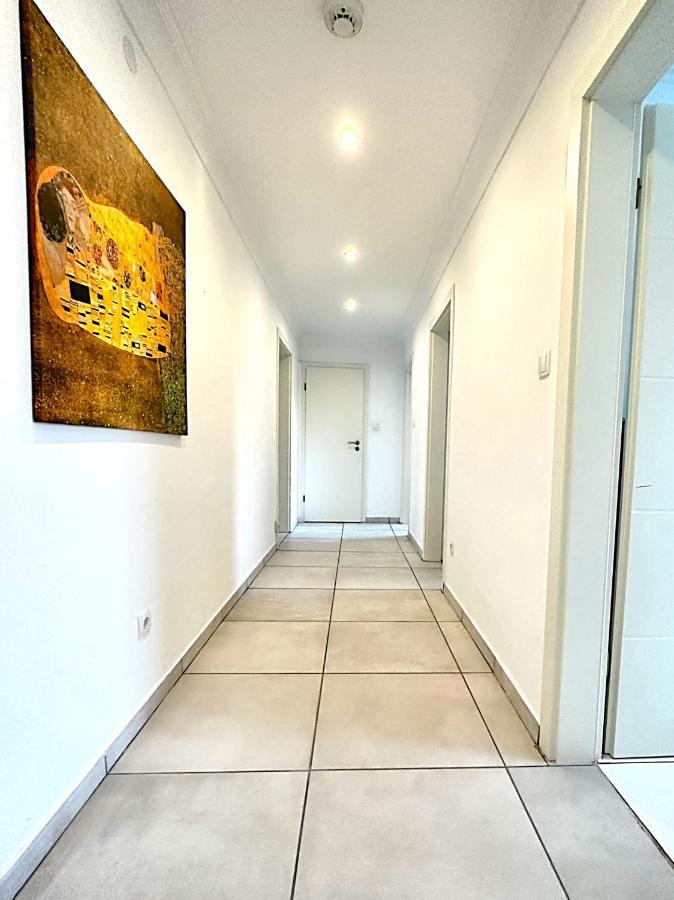 Homezone Seelze Exterior photo